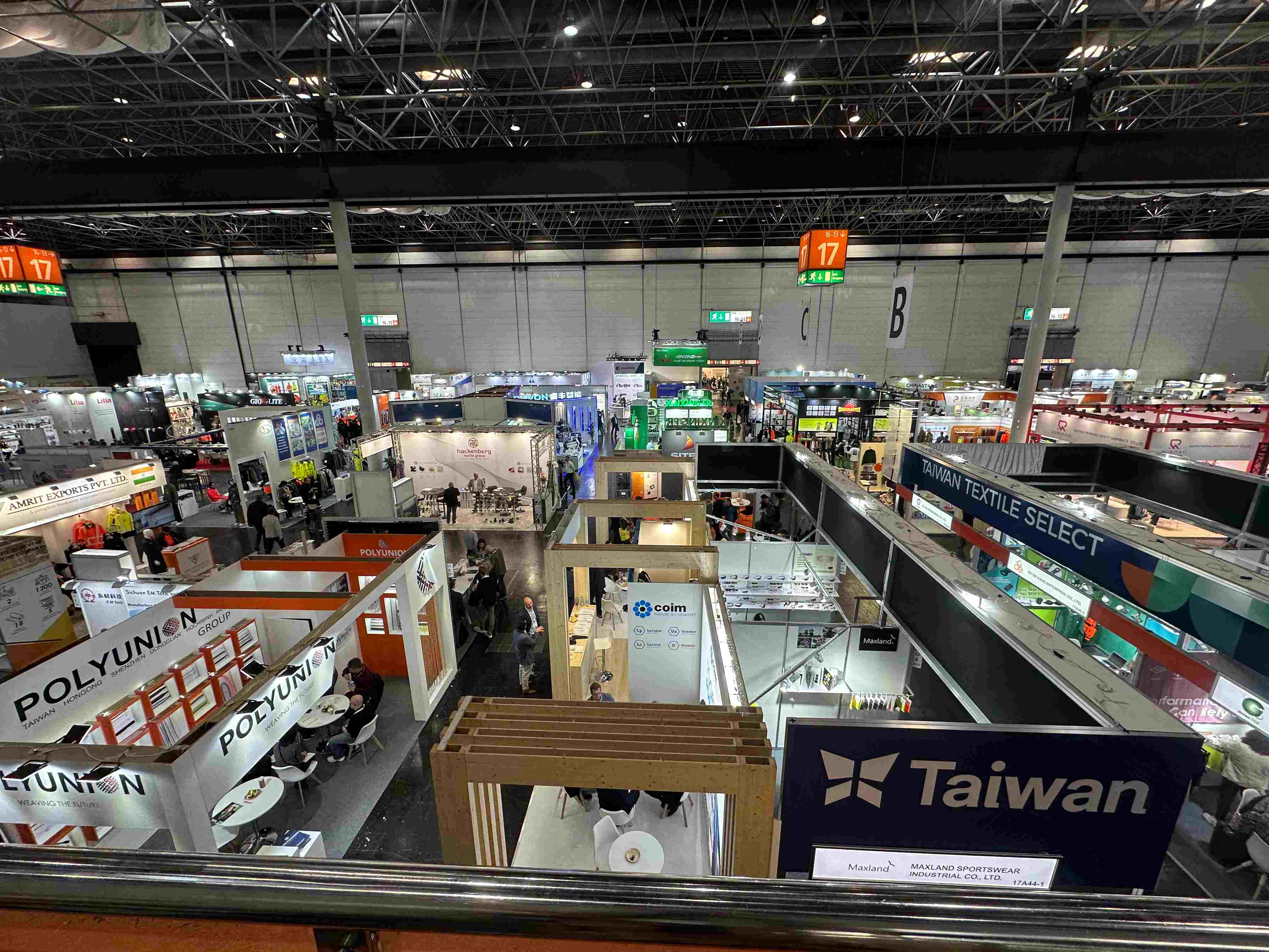 SenJoy представляет инновационную охлаждающую одежду на международной выставке A+A в Германии